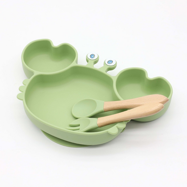 Plato infantil con diseño de cangrejito y cubiertos de silicona