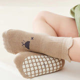 Calcetines antideslizantes para bebé con diseños