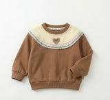 Sweater Infantil con Cuello Peter Pan y Detalle de Corazón