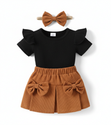 Conjunto Falda de Micropana y Polera Negra