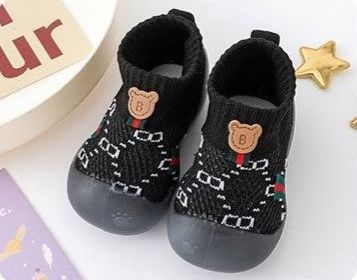 Zapatitos antideslizantes con franja